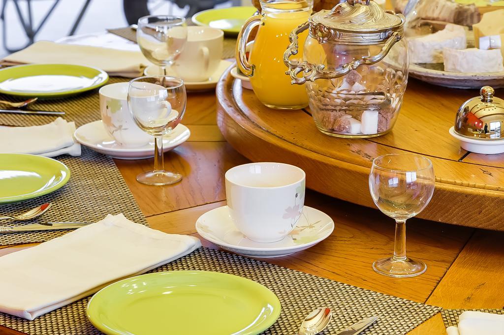 Relais De L'Alsou- Piscine Bed & Breakfast Labastide-en-Val Екстериор снимка