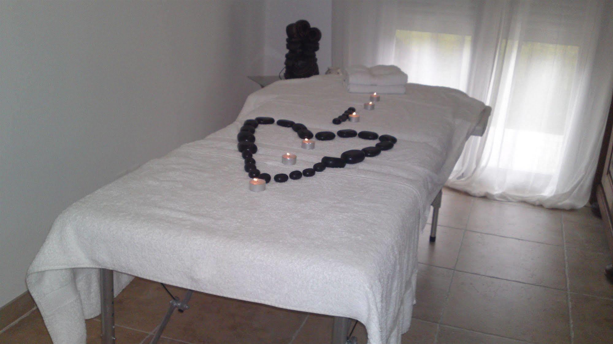 Relais De L'Alsou- Piscine Bed & Breakfast Labastide-en-Val Екстериор снимка